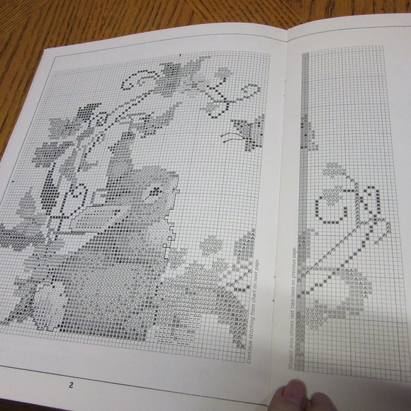 Counted Cross Stitch Booklet Vintage Bunny Pattern DIY Pictures Clothing - Picture 2 of 6